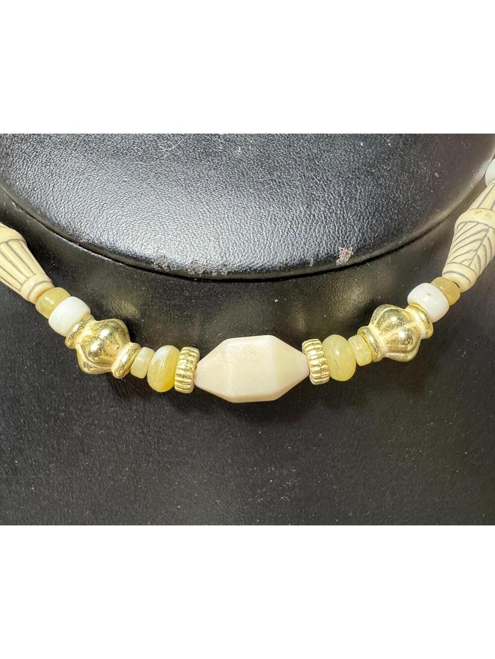 Chic Beaded Choker Necklace Cream Gold Tone Beads Fashion Jewelry